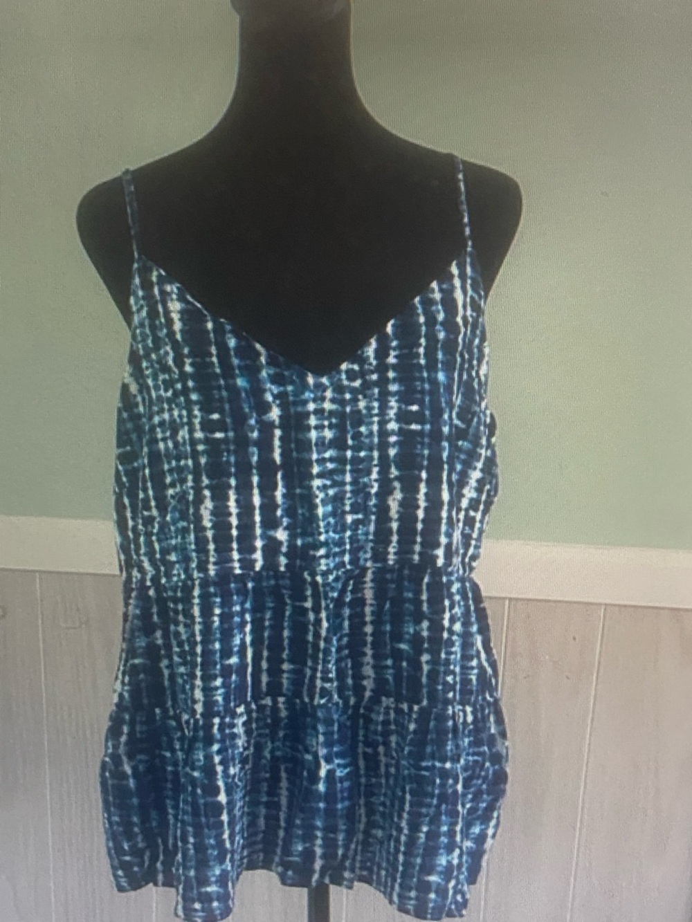 Old Navy Blue and White Tie-Dye Spaghetti Strap Cami